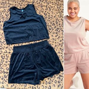 Old Navy Luxe Velvet Pajama T-shirt & Shorts Set, Plus